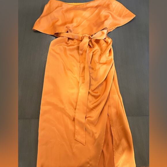 Lovers + Friends Strapless Midi Dress in Marigold - Picture 5 of 6